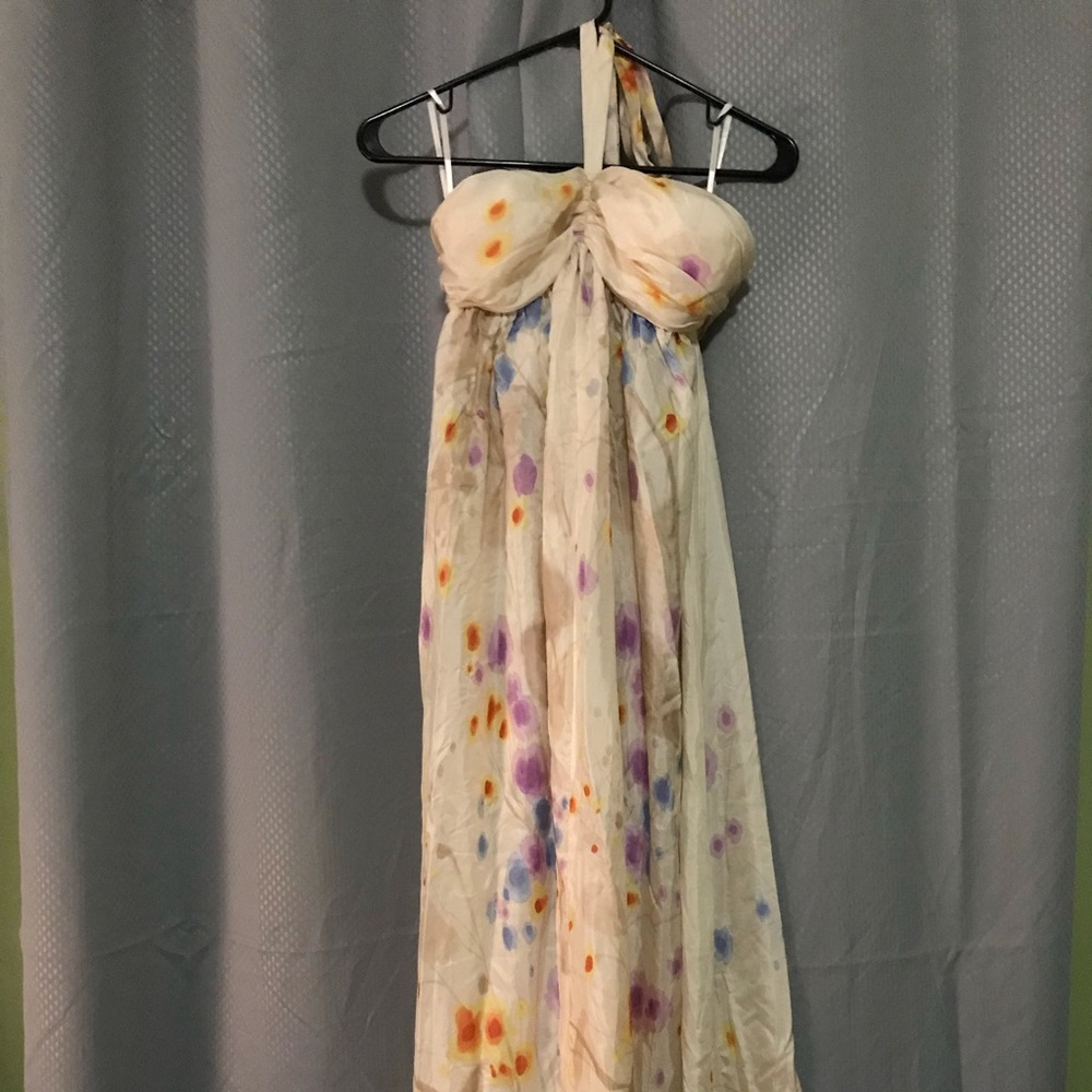 VICTORIA SECRET SZ SMALL CREAM FLORAL NIGHTIE